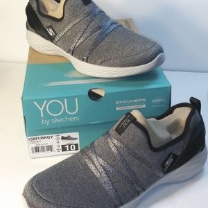 You by Skechers Vision Sneakers Size 10